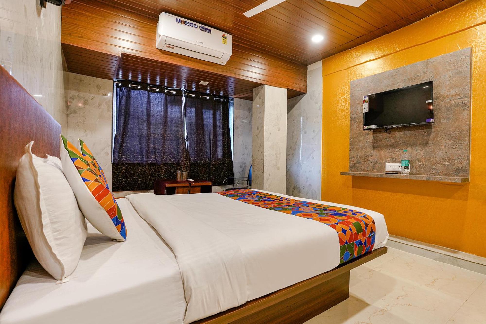 Fabexpress Yatri Inn - Navi Mumbai Turambhe Exterior photo