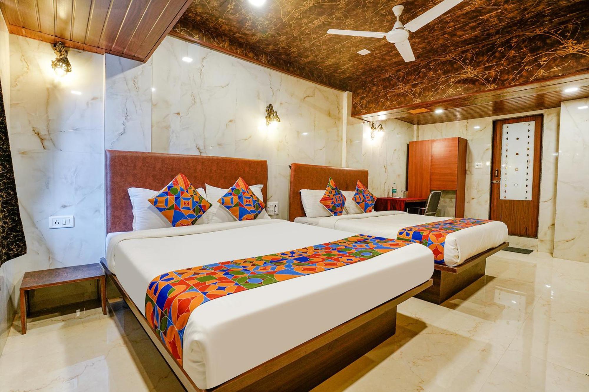 Fabexpress Yatri Inn - Navi Mumbai Turambhe Exterior photo
